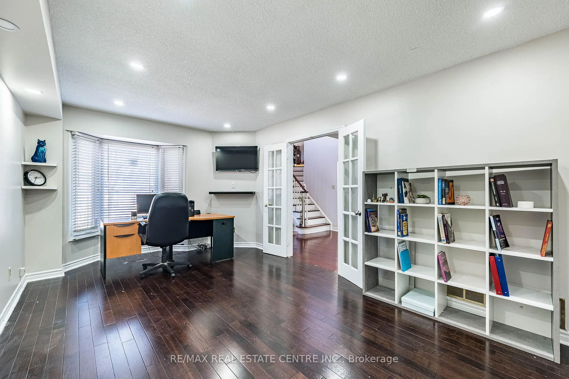Photo 8 of 4 Howell Street, Brampton, Brampton South — HOMEH