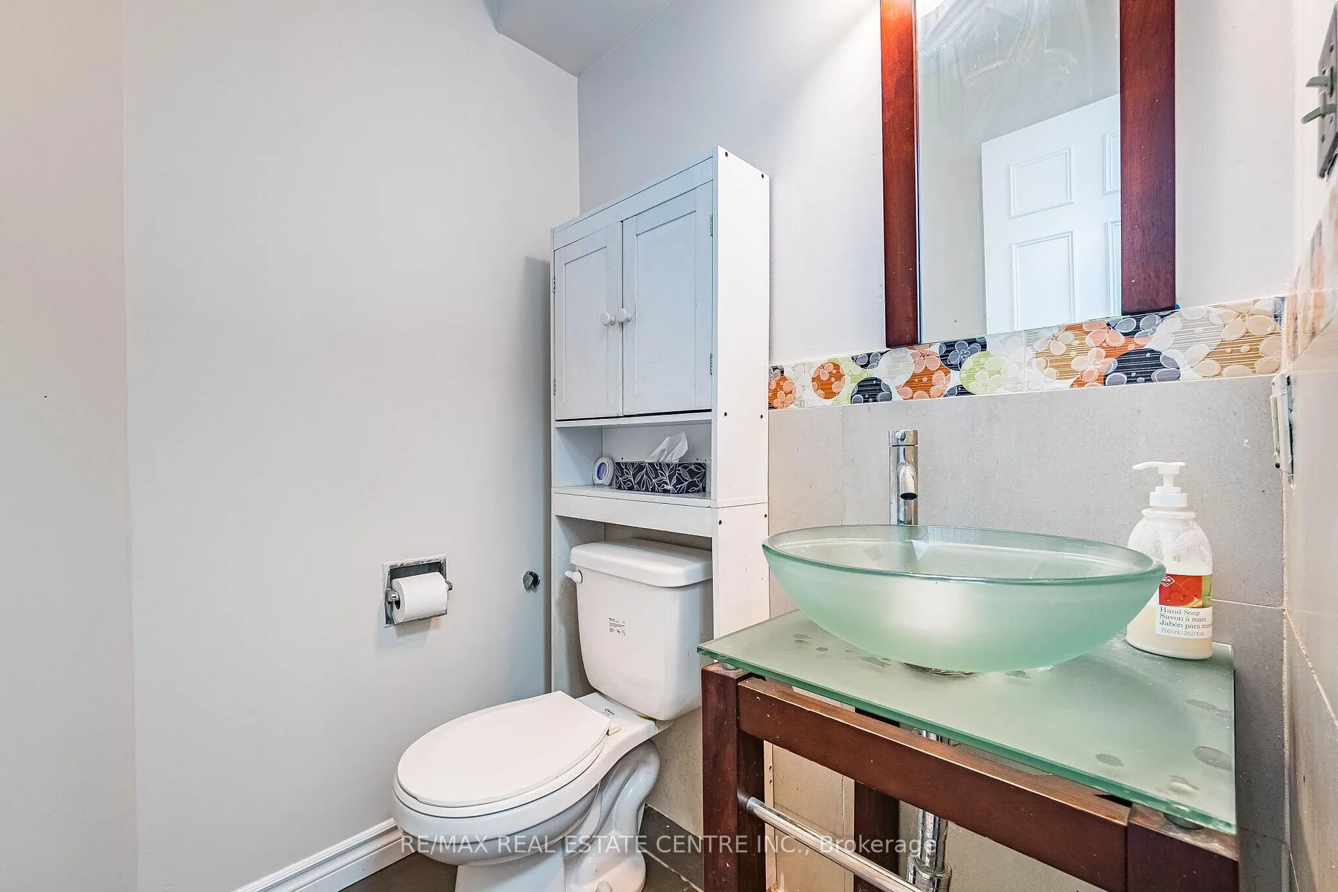 Photo 10 of 4 Howell Street, Brampton, Brampton South — HOMEH