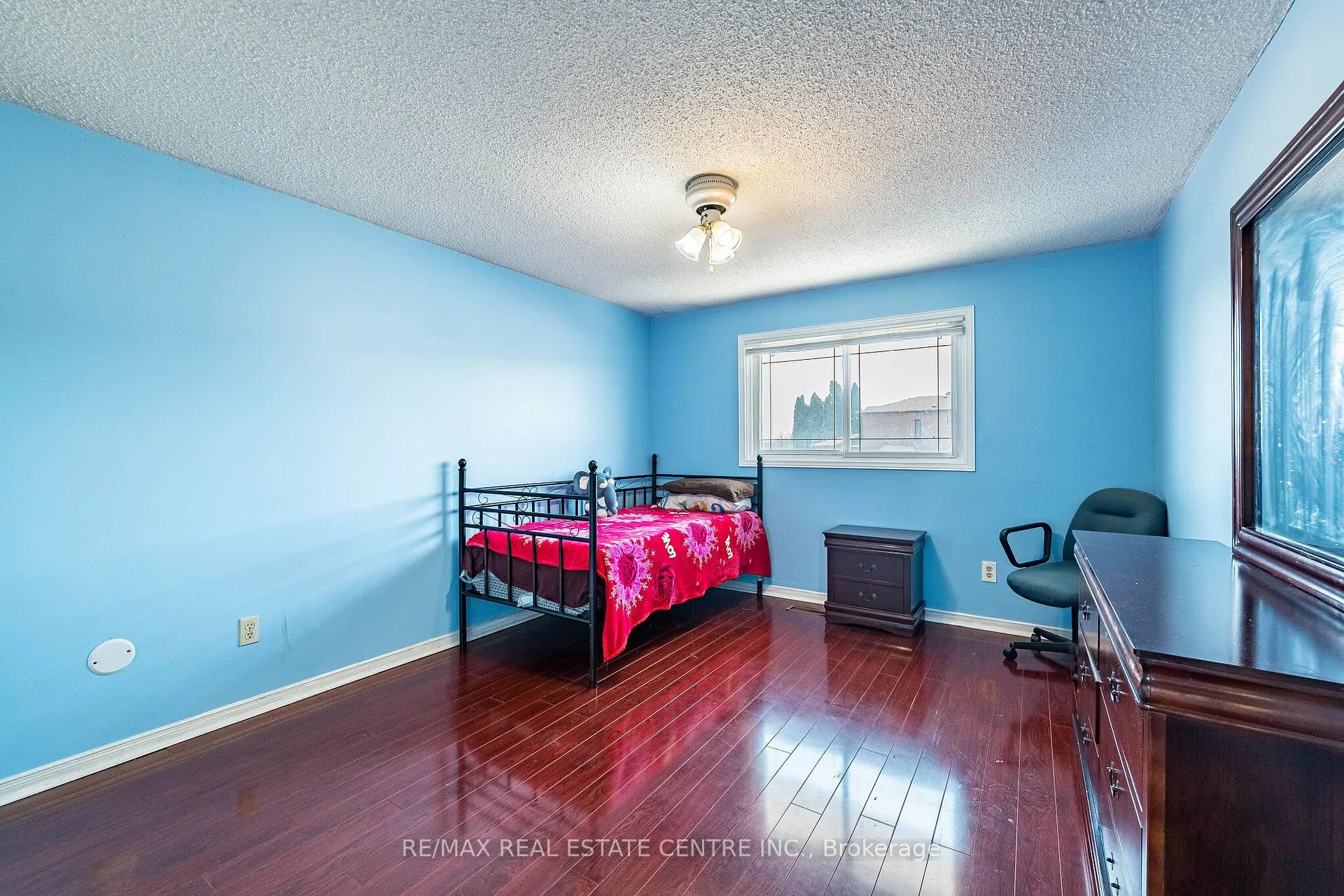 Photo 27 of 4 Howell Street, Brampton, Brampton South — HOMEH