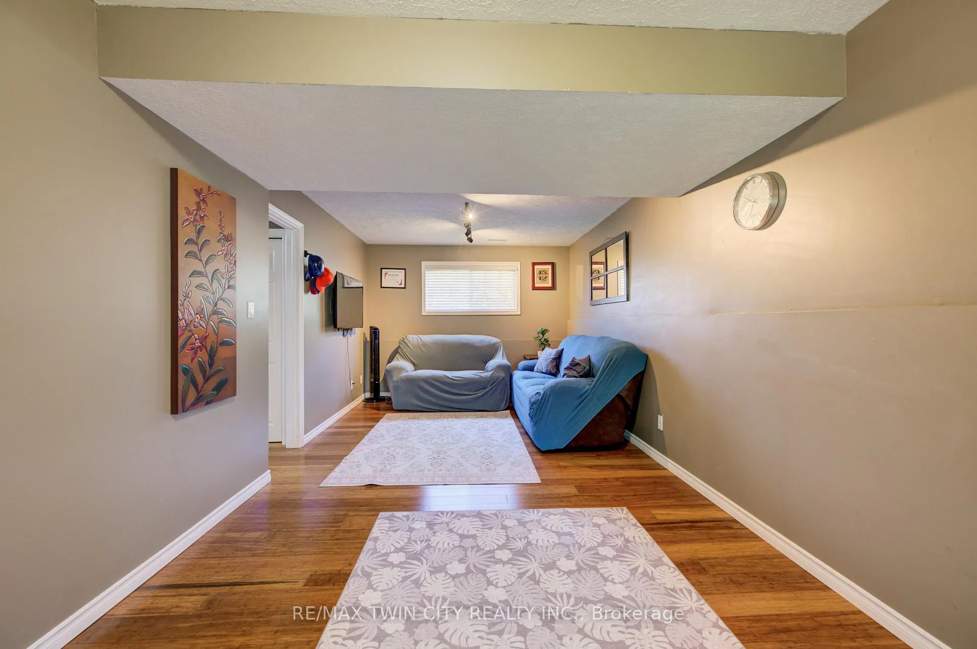 Photo 24 of 647 Kennard Crescent, Kincardine — HOMEH