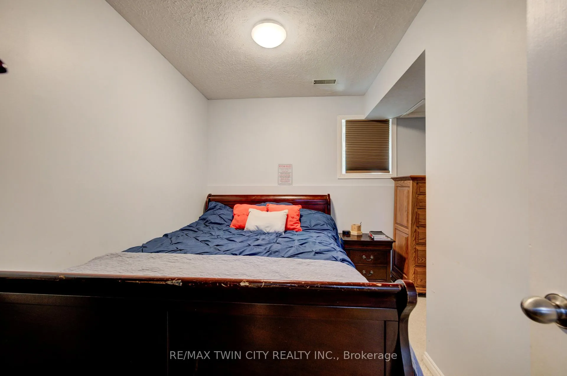Photo 25 of 647 Kennard Crescent, Kincardine — HOMEH