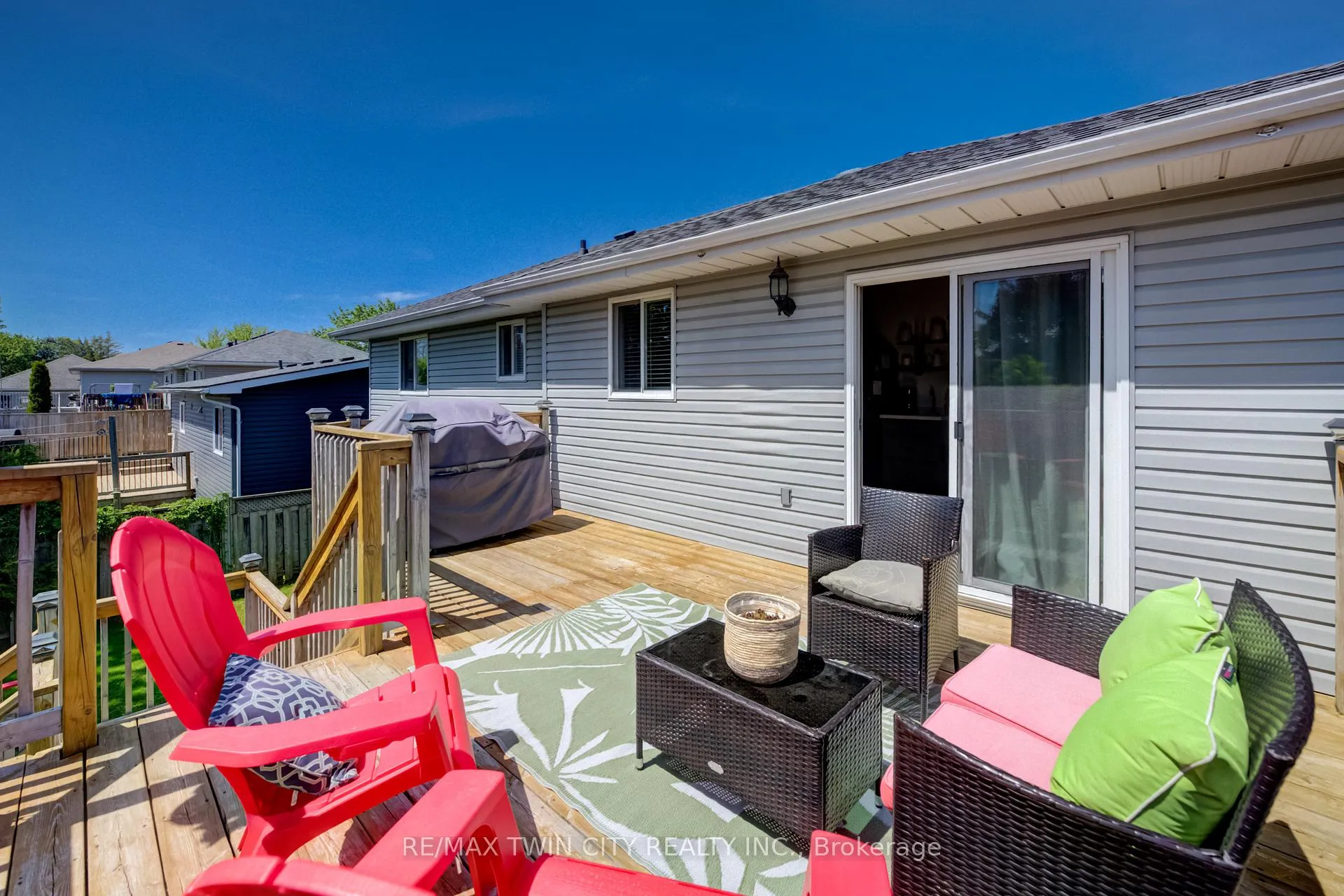 Photo 31 of 647 Kennard Crescent, Kincardine — HOMEH