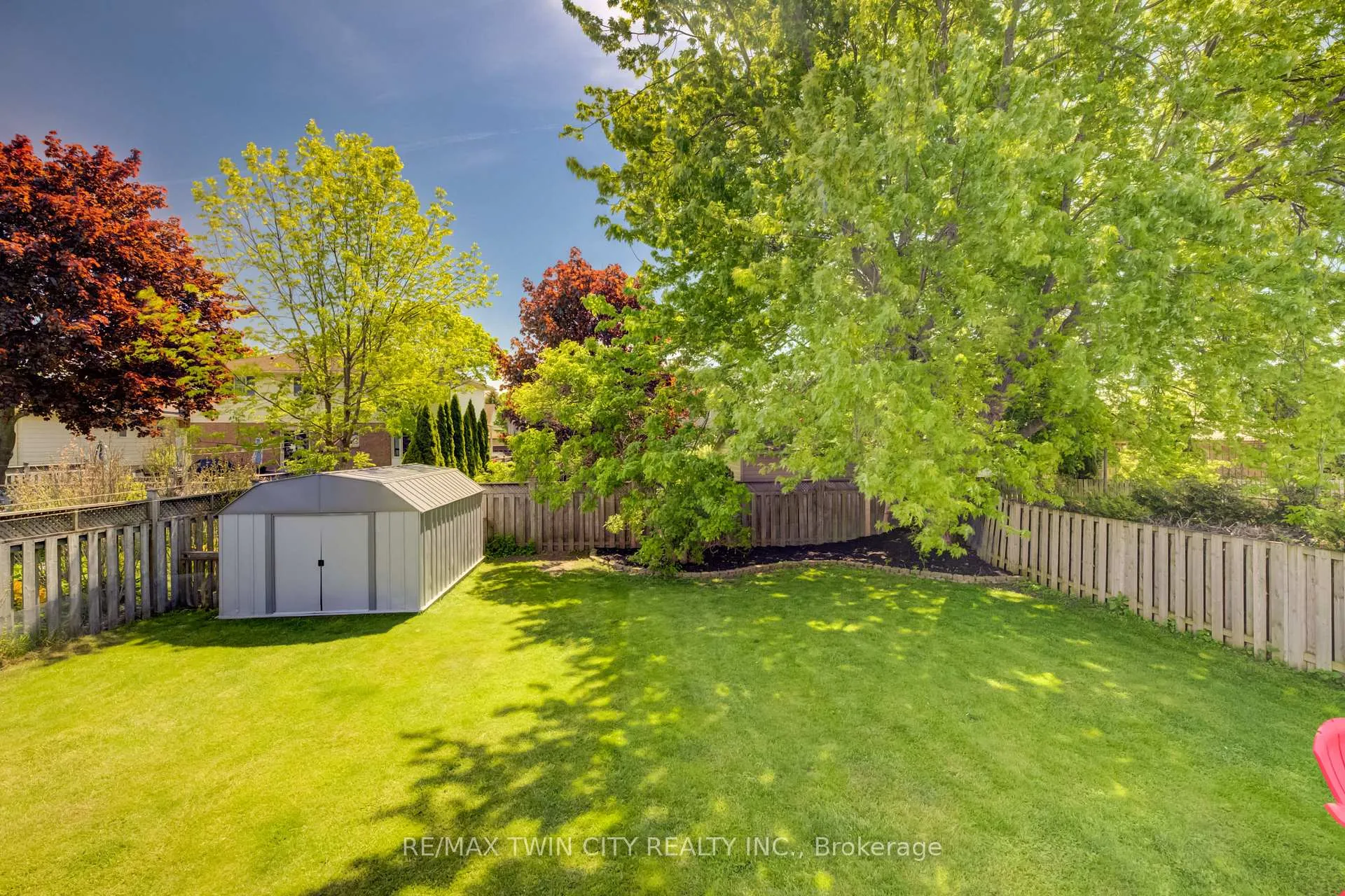 Photo 32 of 647 Kennard Crescent, Kincardine — HOMEH