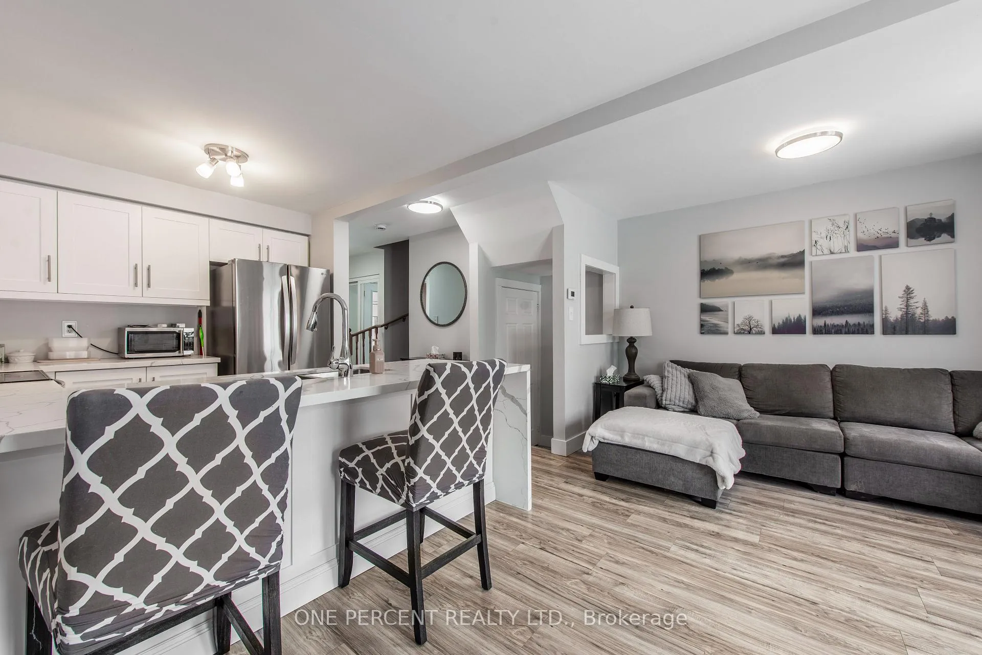 Photo 8 of 67 Hawthorne Crescent, Barrie, Ardagh — HOMEH