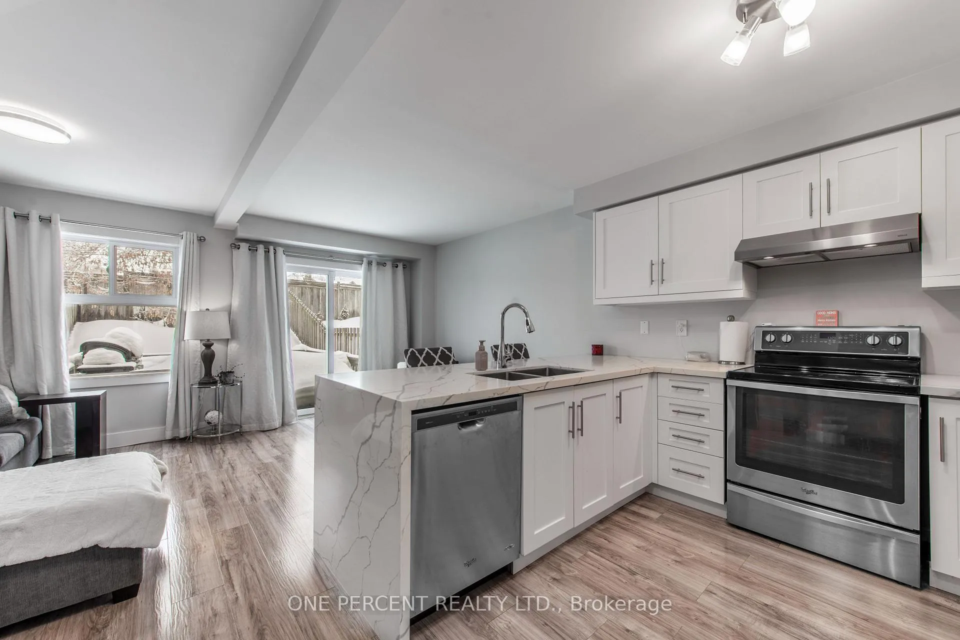 Photo 11 of 67 Hawthorne Crescent, Barrie, Ardagh — HOMEH