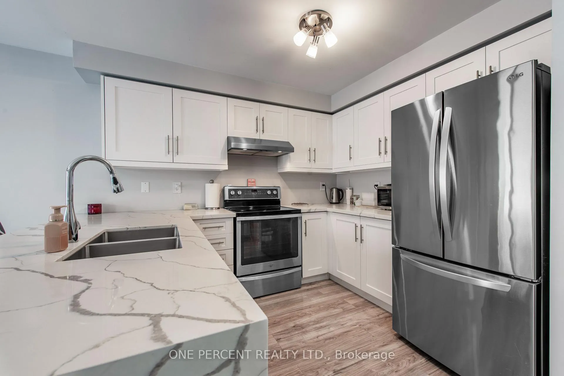 Photo 12 of 67 Hawthorne Crescent, Barrie, Ardagh — HOMEH