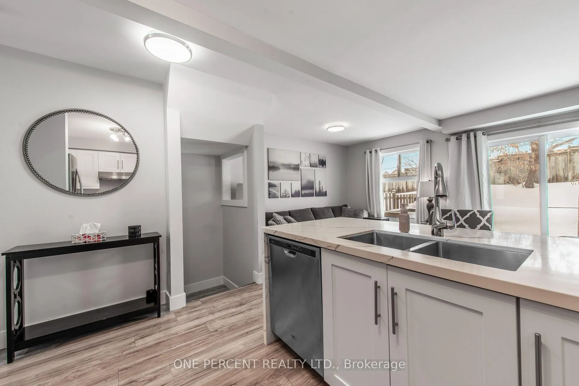 Photo 15 of 67 Hawthorne Crescent, Barrie, Ardagh — HOMEH