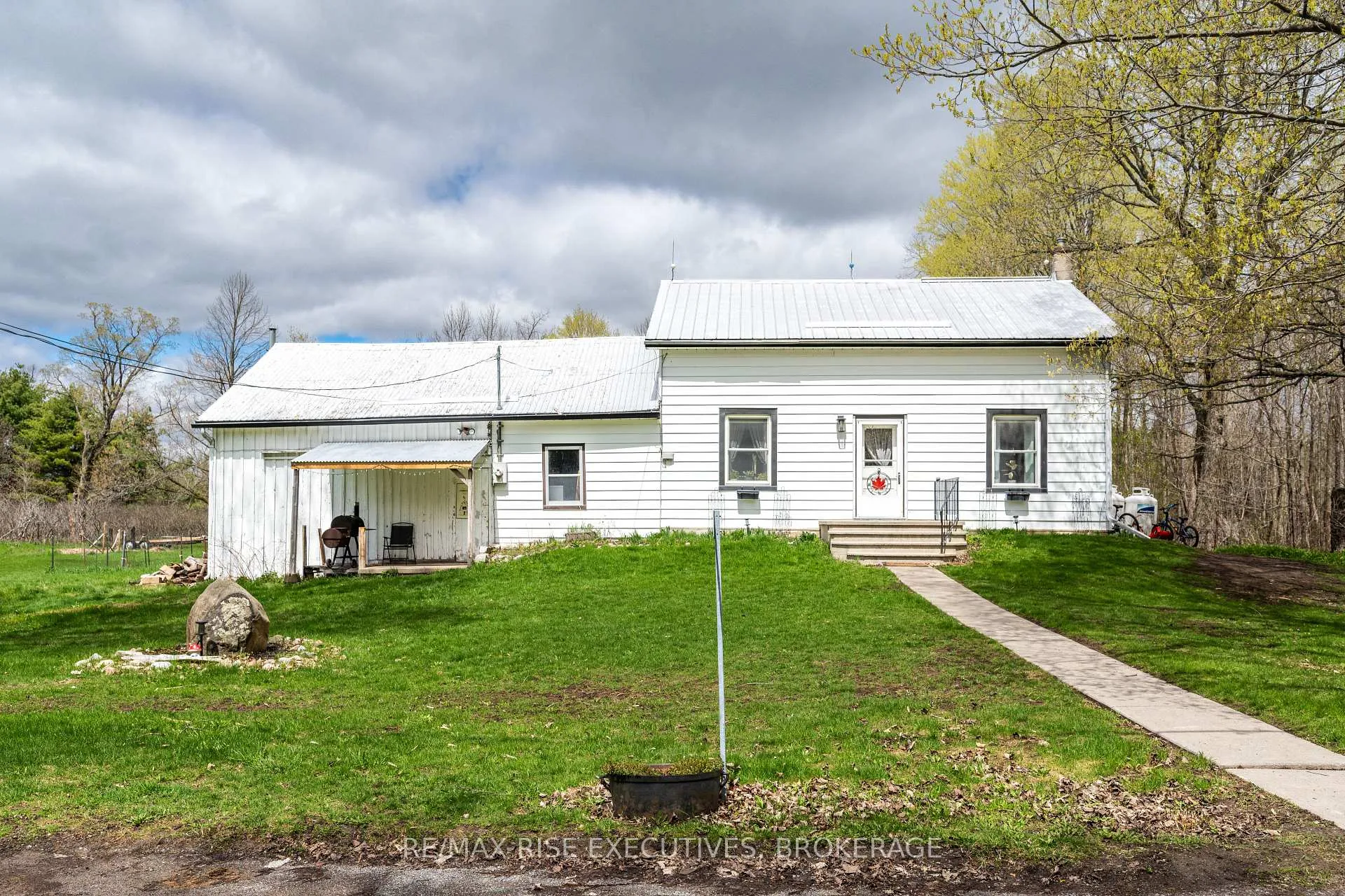 Front of 1755 Bethel Road