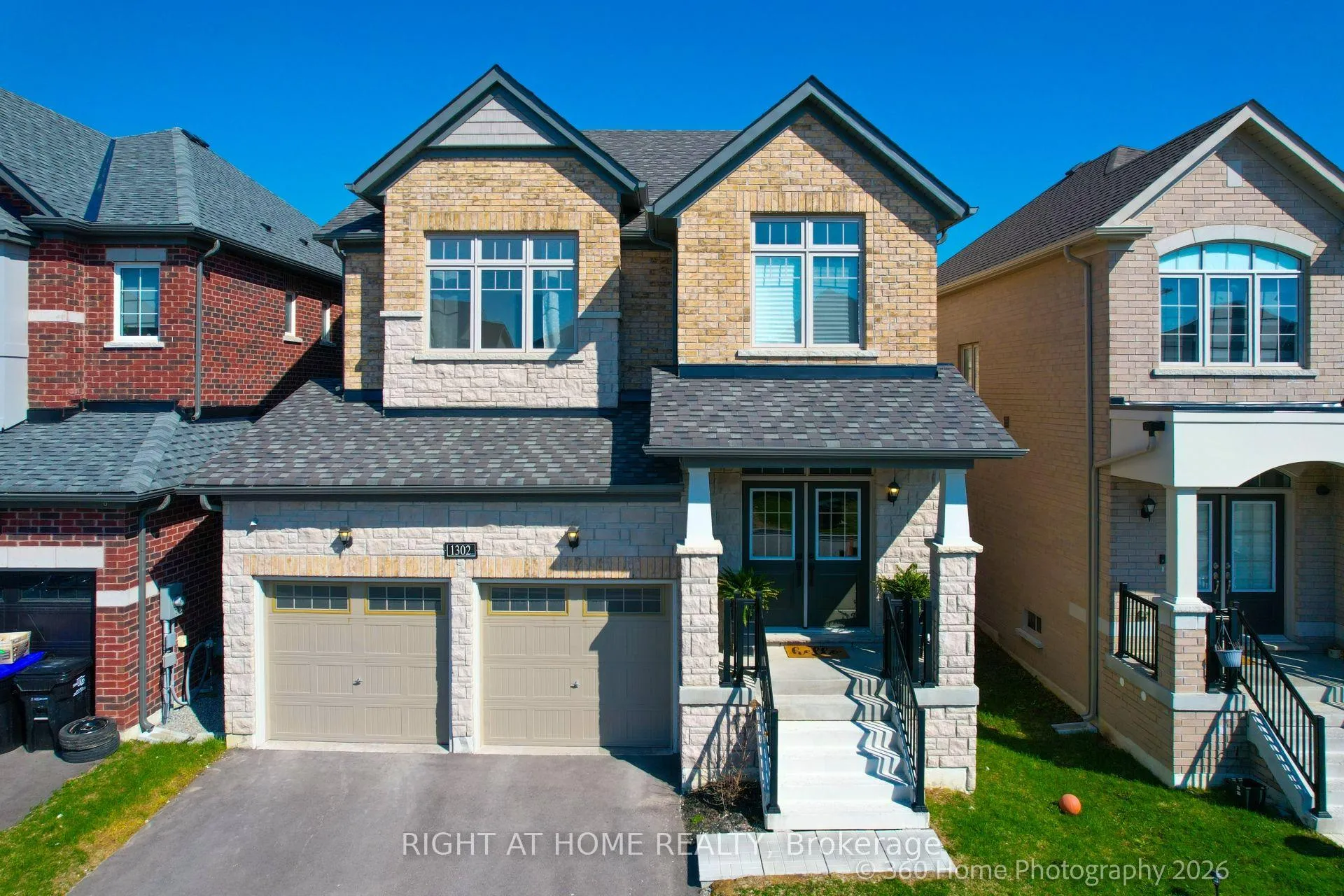 Photo of 1302 Broderick Street