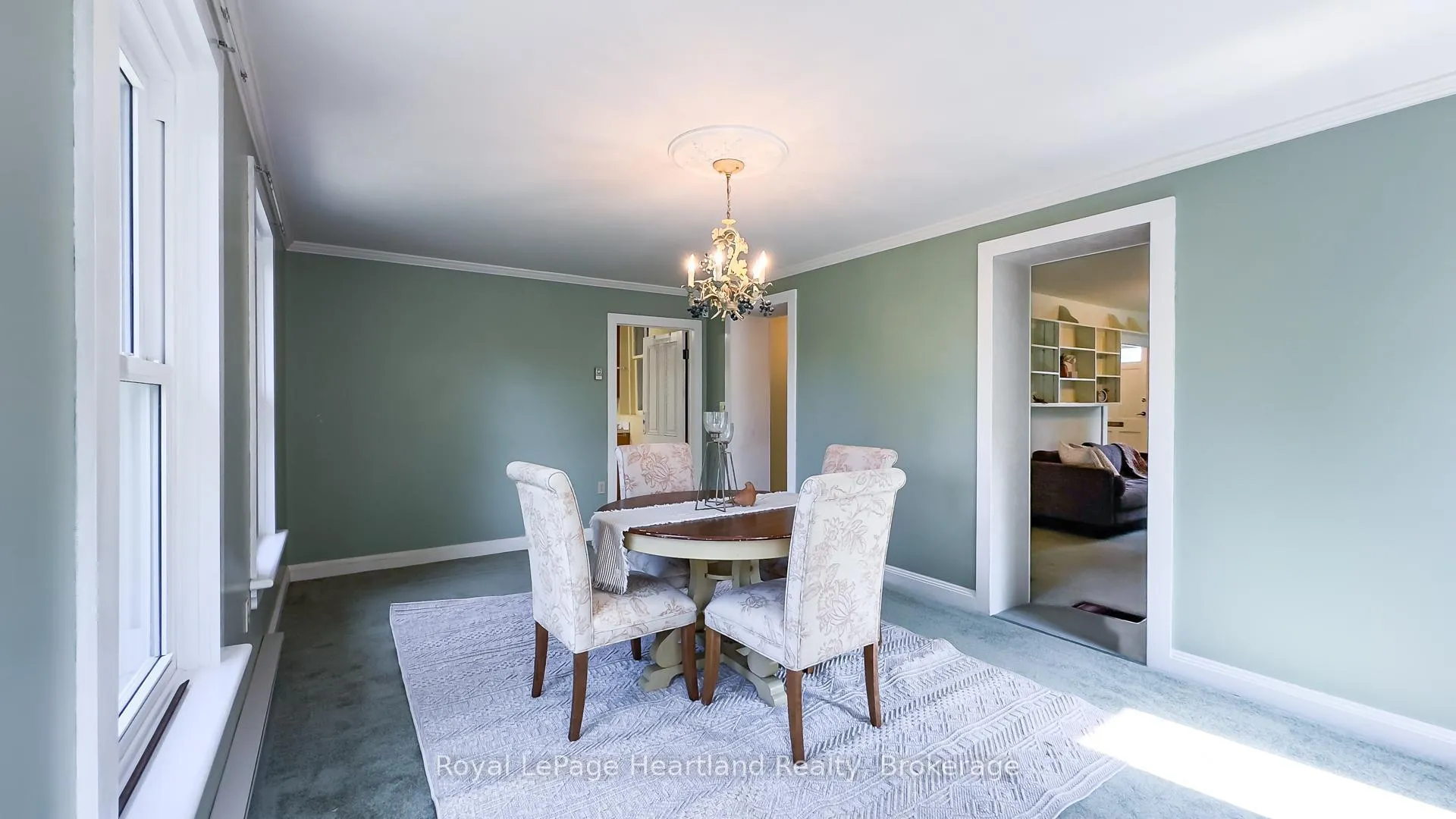 Photo 12 of 25 Wellington Street N, Goderich, Goderich (Town) — HOMEH