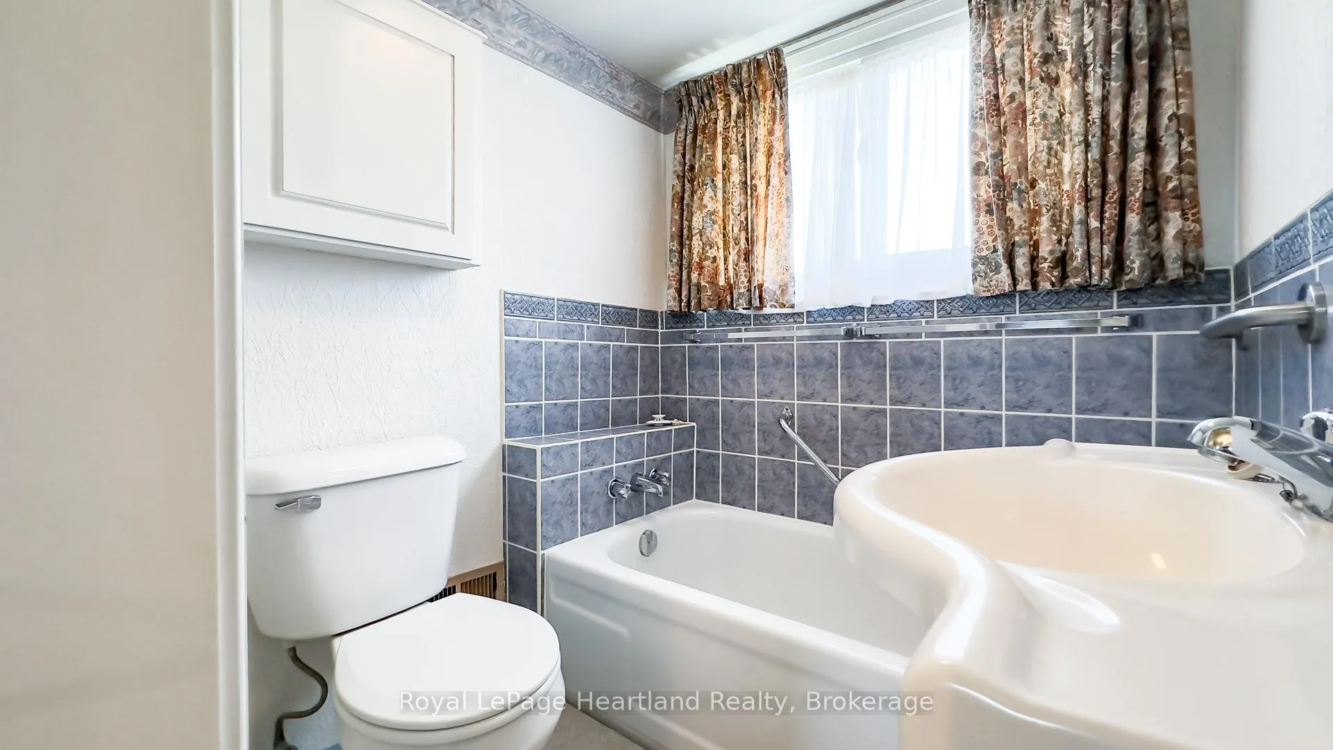 Photo 31 of 25 Wellington Street N, Goderich, Goderich (Town) — HOMEH