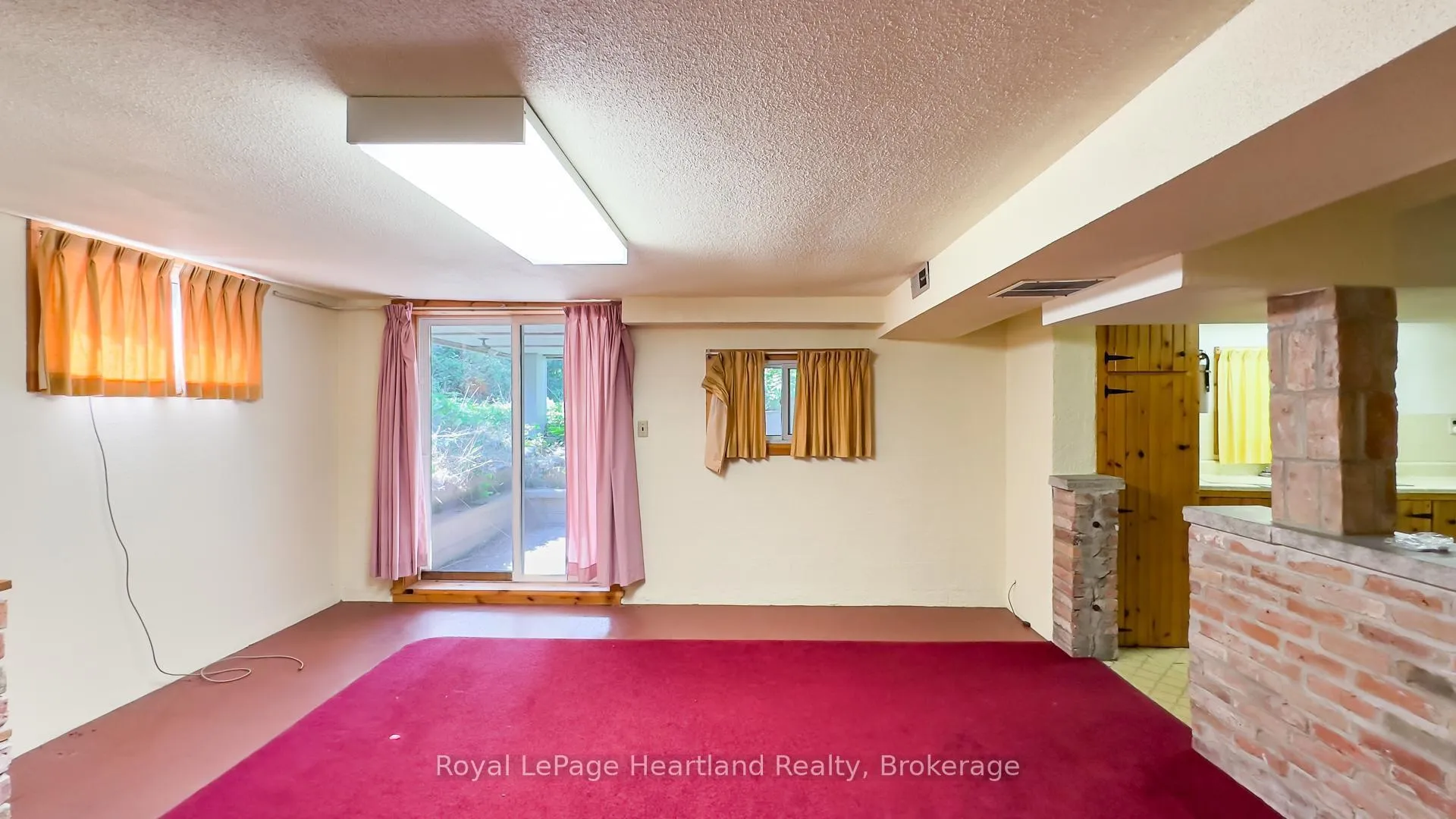 Photo 37 of 25 Wellington Street N, Goderich, Goderich (Town) — HOMEH