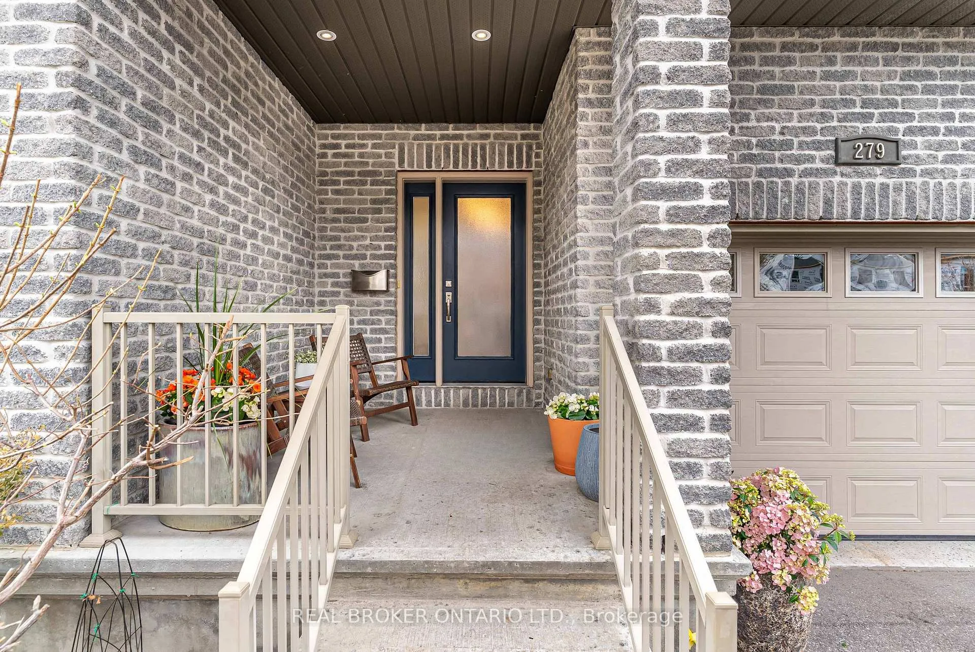 Photo 2 of 279 Currell Avenue, Ottawa, Westboro/Hampton Park — HOMEH