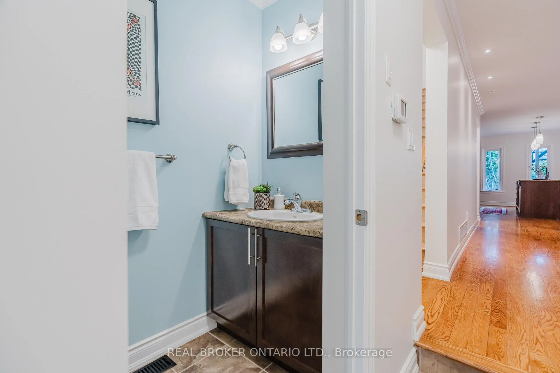 Photo 5 of 279 Currell Avenue, Ottawa, Westboro/Hampton Park — HOMEH