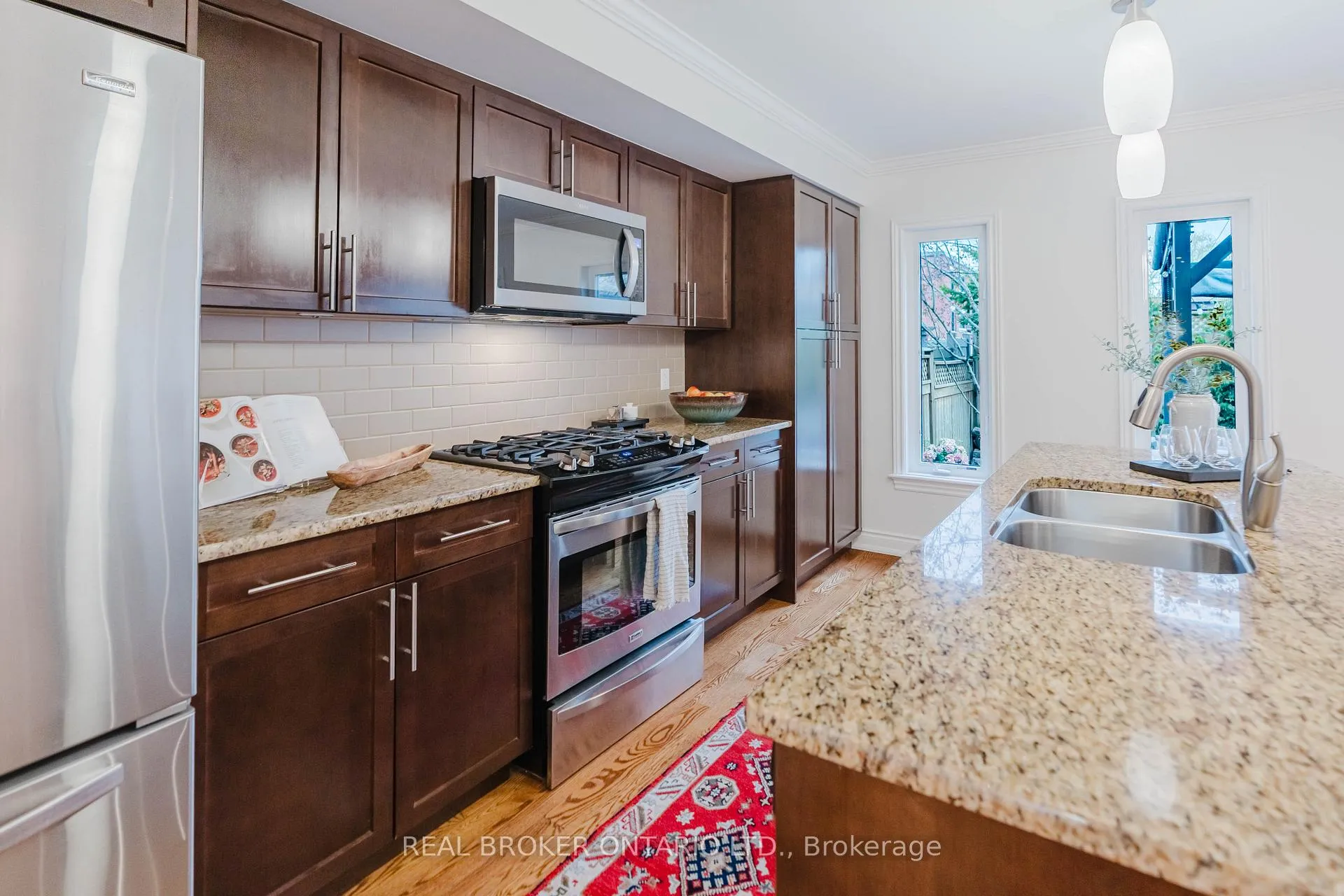 Photo 13 of 279 Currell Avenue, Ottawa, Westboro/Hampton Park — HOMEH