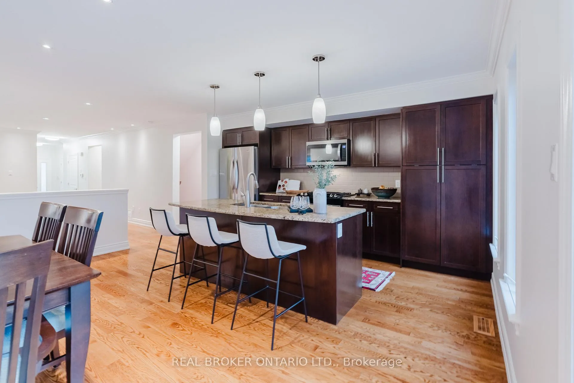 Photo 15 of 279 Currell Avenue, Ottawa, Westboro/Hampton Park — HOMEH