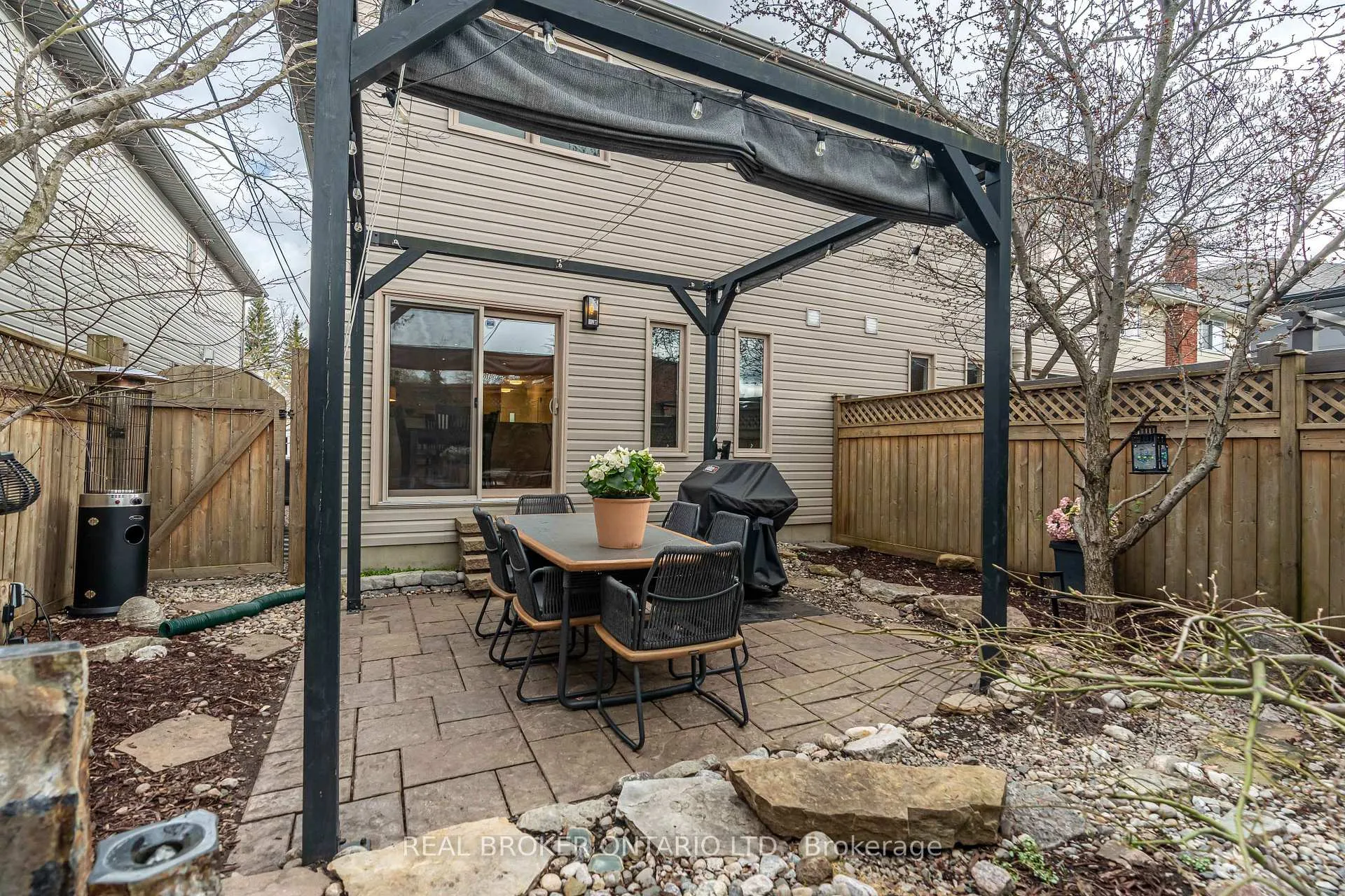 Photo 39 of 279 Currell Avenue, Ottawa, Westboro/Hampton Park — HOMEH