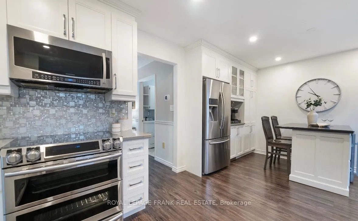 Photo 8 of 14 Claret Road, Clarington, Courtice — HOMEH