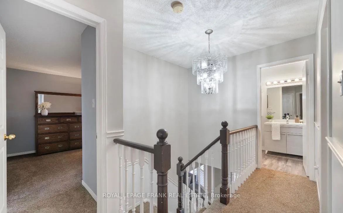 Photo 10 of 14 Claret Road, Clarington, Courtice — HOMEH