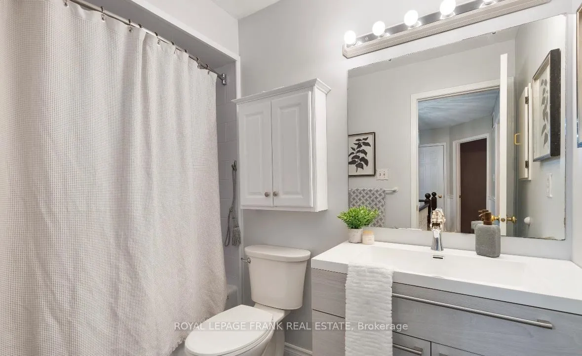 Photo 15 of 14 Claret Road, Clarington, Courtice — HOMEH