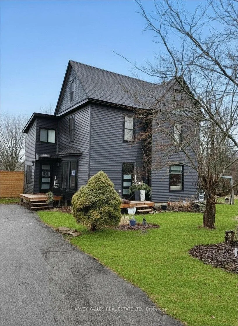Photo 2 of 506 County Rd 10, Prince Edward County, Hallowell Ward — HOMEH