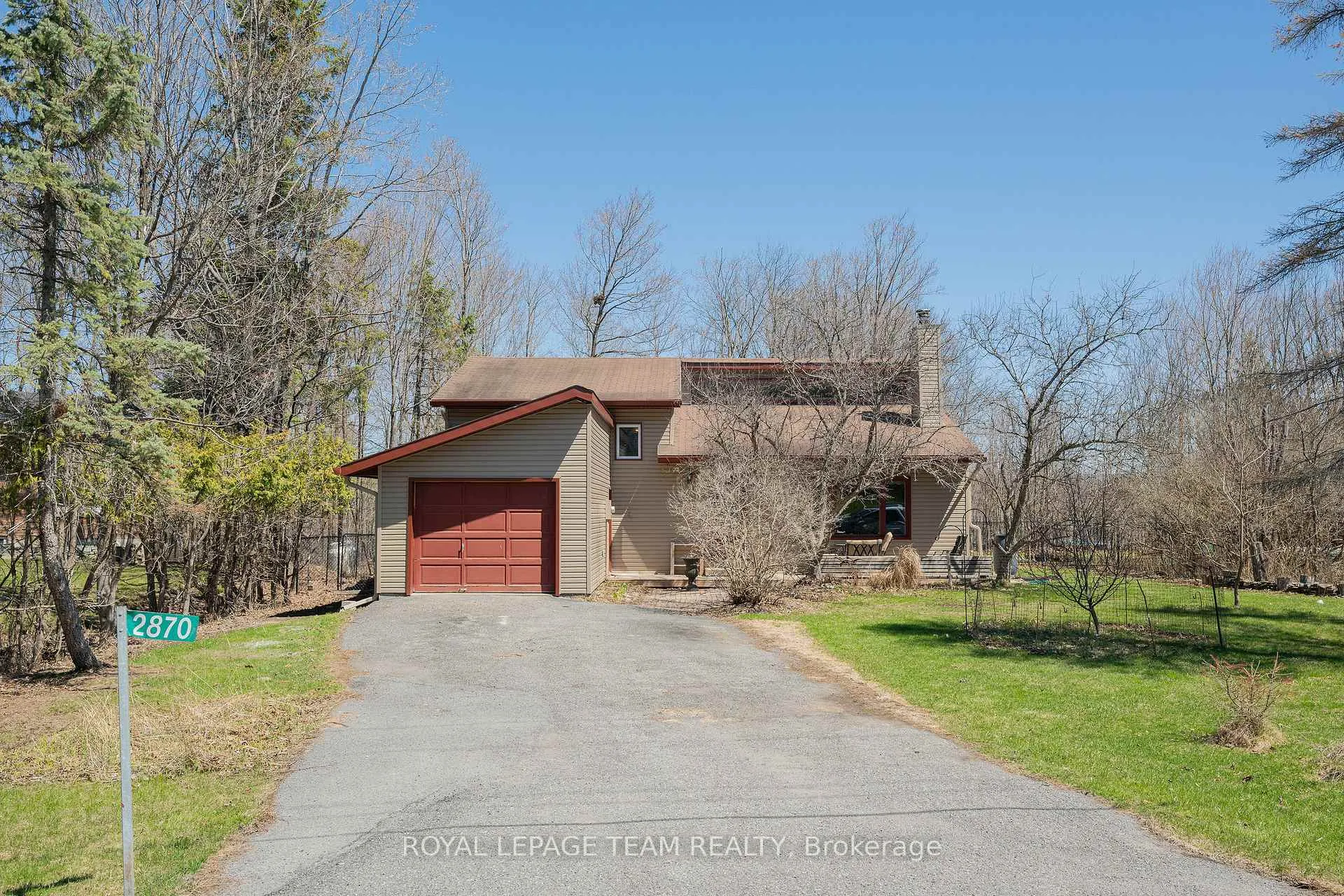 Photo 2 of 2870 Old Maple Lane, Ottawa, Dunrobin Shores — HOMEH