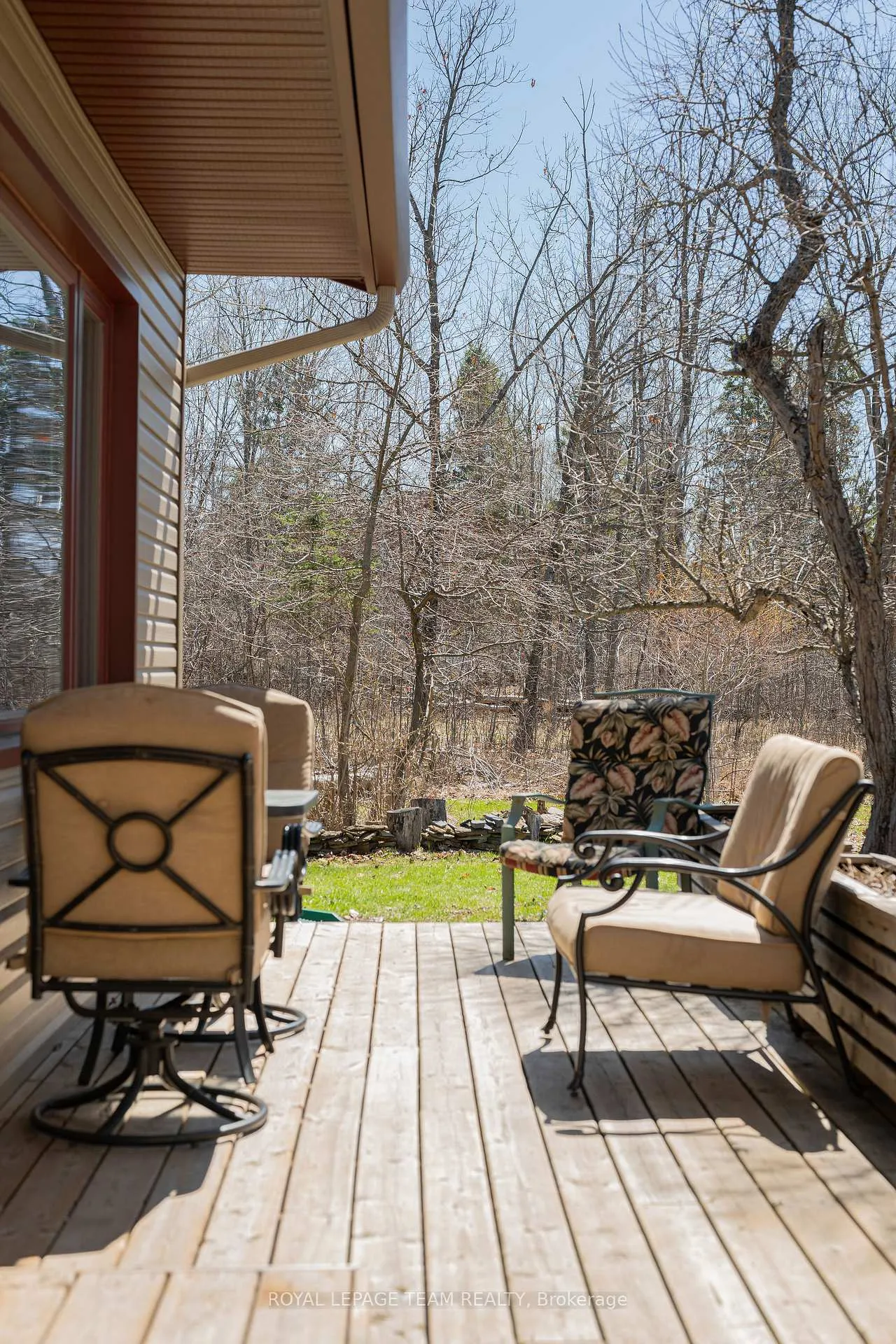 Photo 4 of 2870 Old Maple Lane, Ottawa, Dunrobin Shores — HOMEH