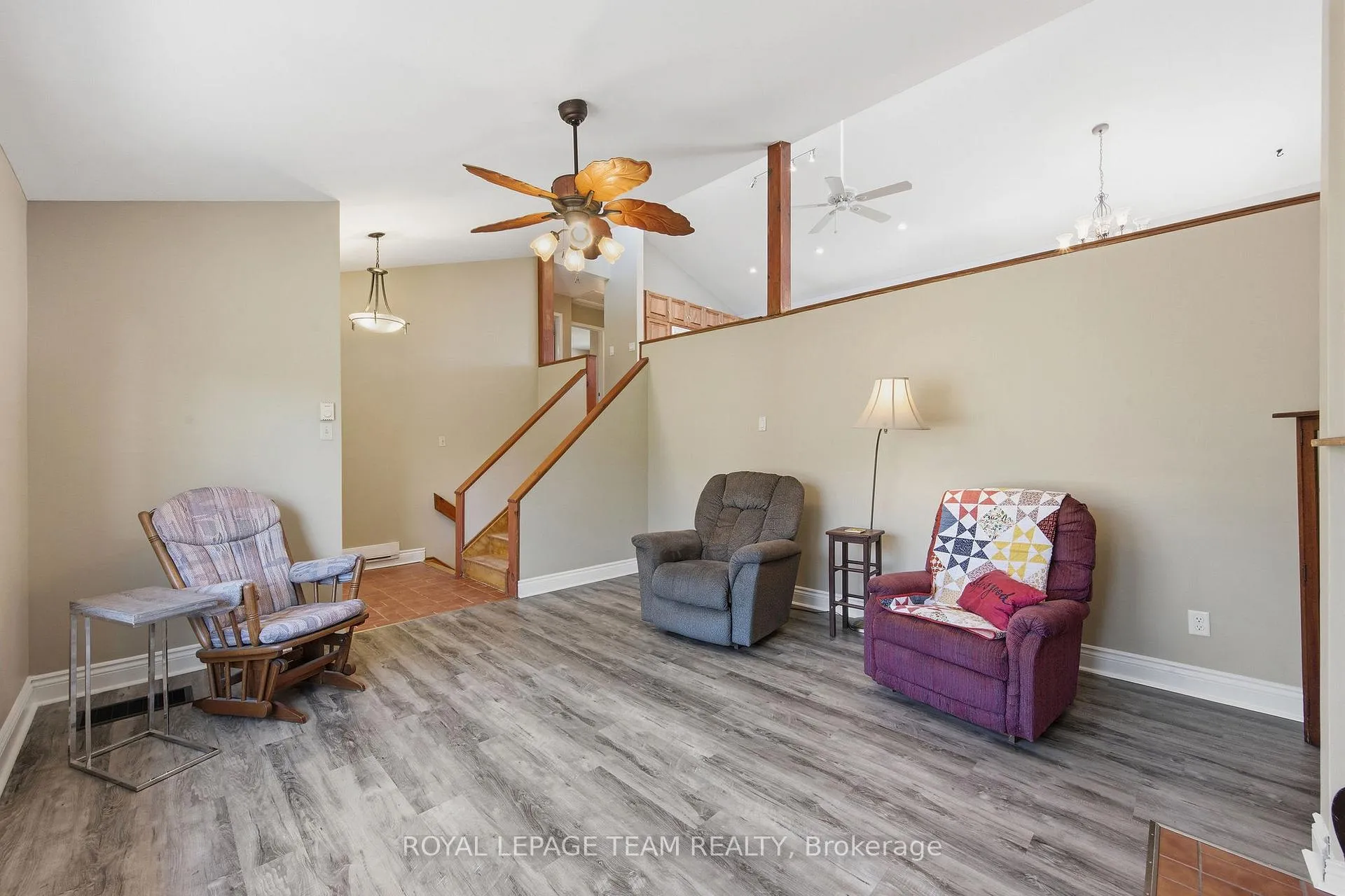 Photo 13 of 2870 Old Maple Lane, Ottawa, Dunrobin Shores — HOMEH
