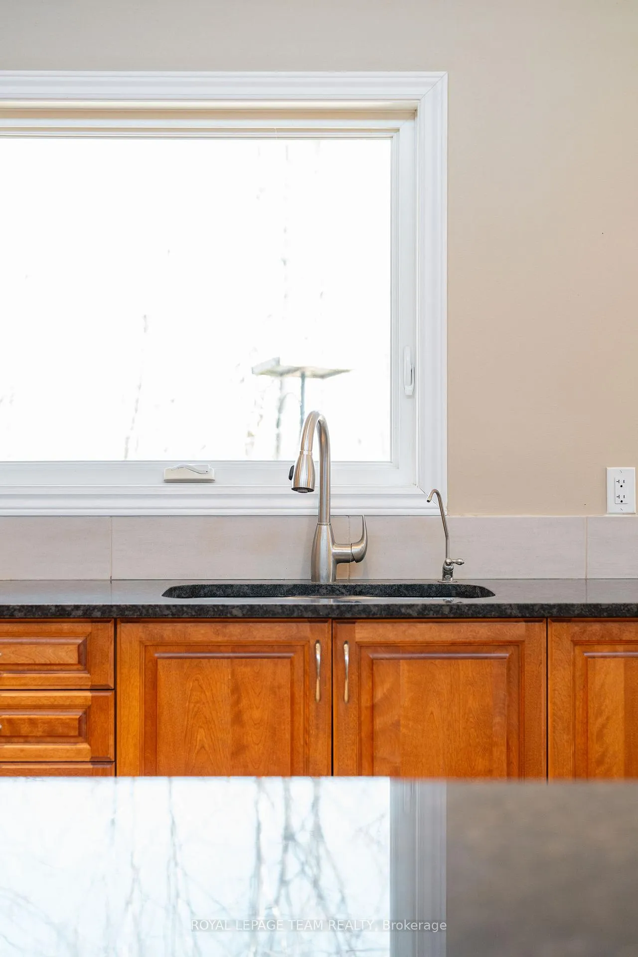Photo 15 of 2870 Old Maple Lane, Ottawa, Dunrobin Shores — HOMEH