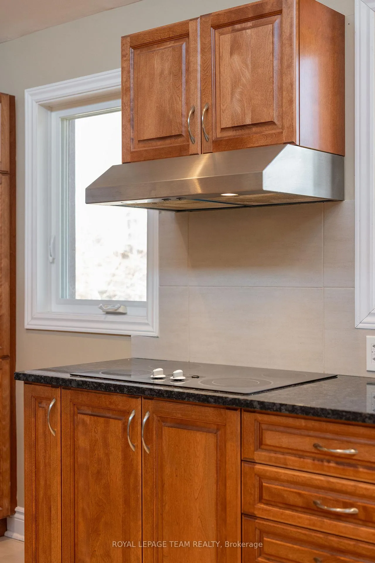 Photo 19 of 2870 Old Maple Lane, Ottawa, Dunrobin Shores — HOMEH