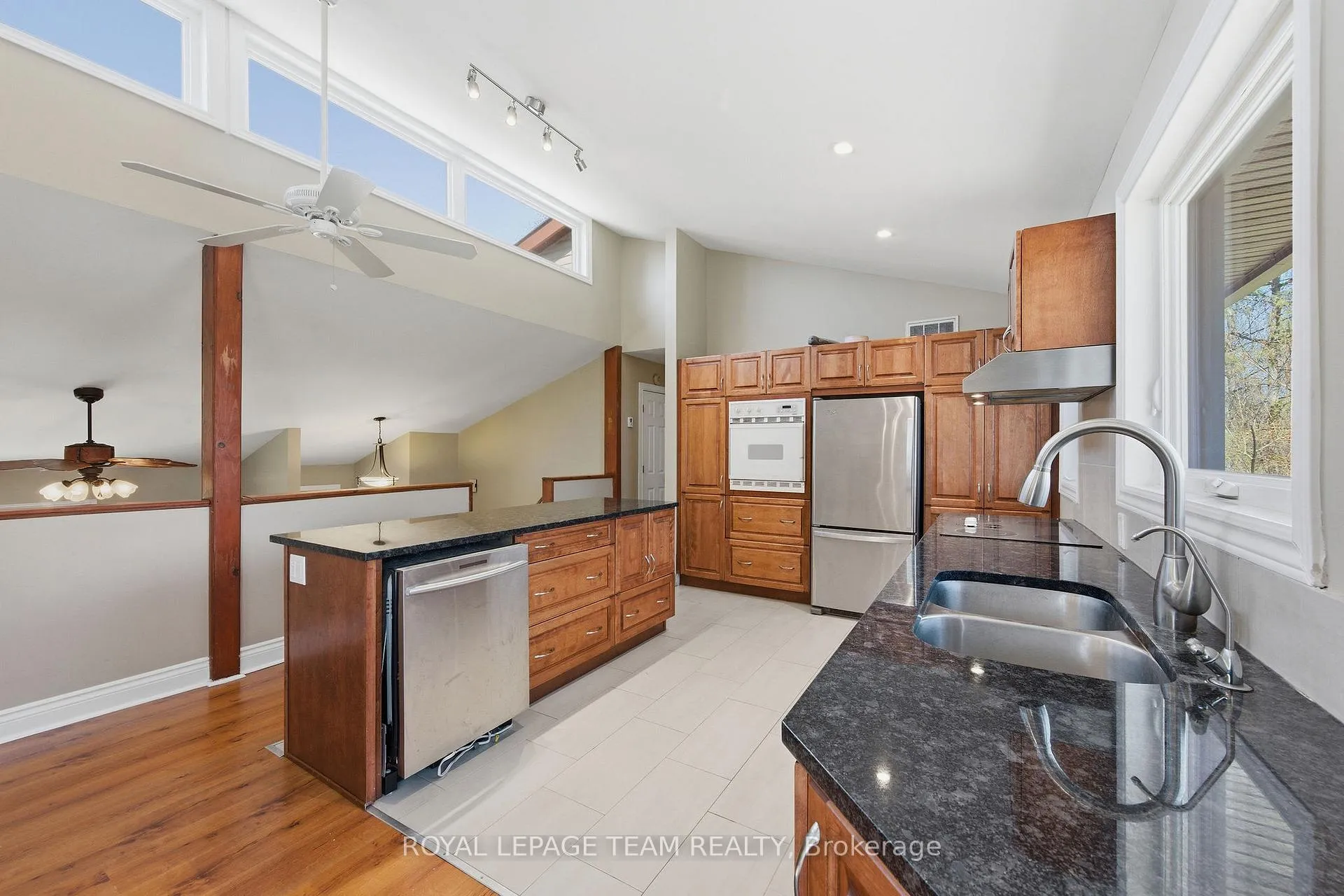 Photo 20 of 2870 Old Maple Lane, Ottawa, Dunrobin Shores — HOMEH