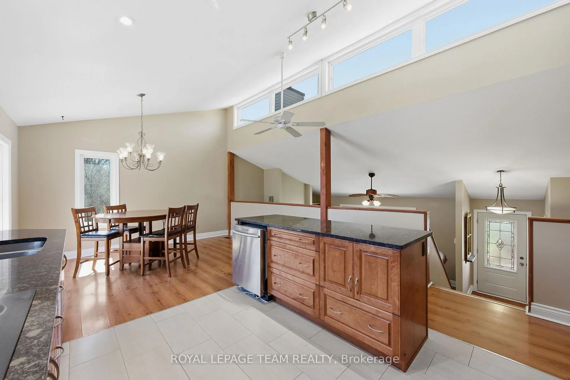 Photo 21 of 2870 Old Maple Lane, Ottawa, Dunrobin Shores — HOMEH