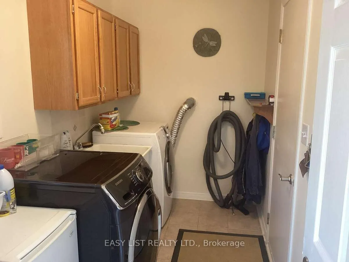 Photo 9 of 601 MacDonald Drive, Gananoque — HOMEH