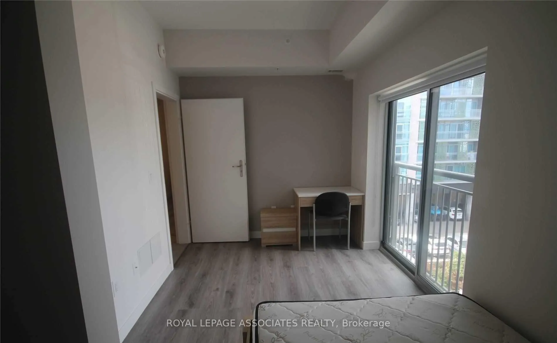 Photo 9 of Unit 614, 251 Hemlock Street, Waterloo, Beechwood/University — HOMEH