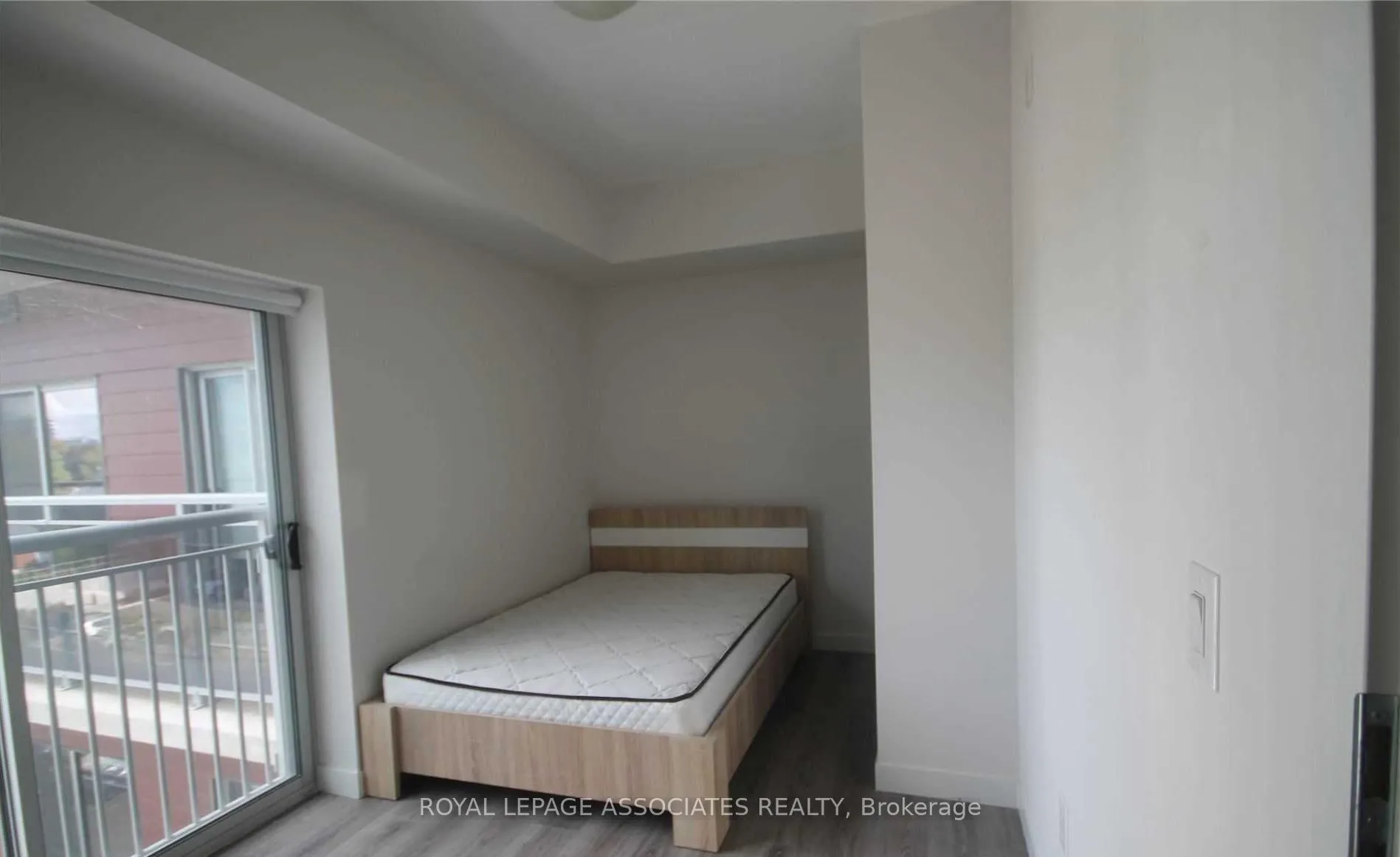 Photo 10 of Unit 614, 251 Hemlock Street, Waterloo, Beechwood/University — HOMEH