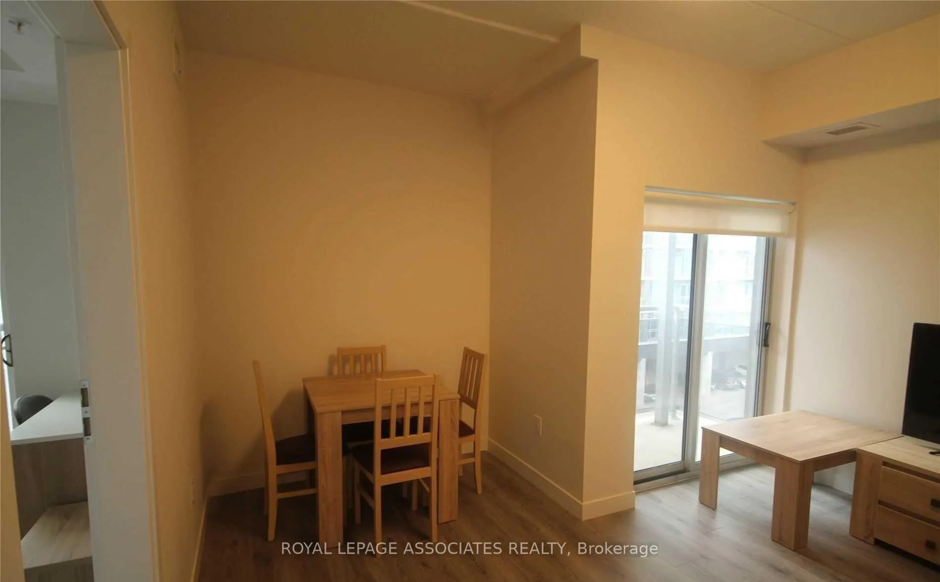 Photo 14 of Unit 614, 251 Hemlock Street, Waterloo, Beechwood/University — HOMEH
