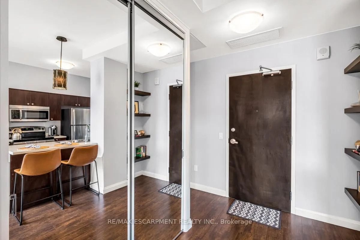 Photo 7 of Unit 712, 112 King Street E, Hamilton, Beasley — HOMEH