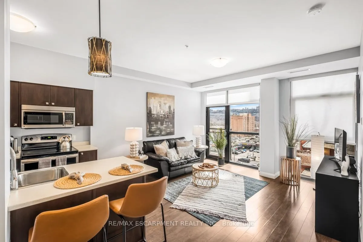 Photo 9 of Unit 712, 112 King Street E, Hamilton, Beasley — HOMEH