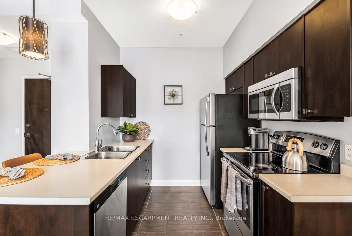 Photo 11 of Unit 712, 112 King Street E, Hamilton, Beasley — HOMEH