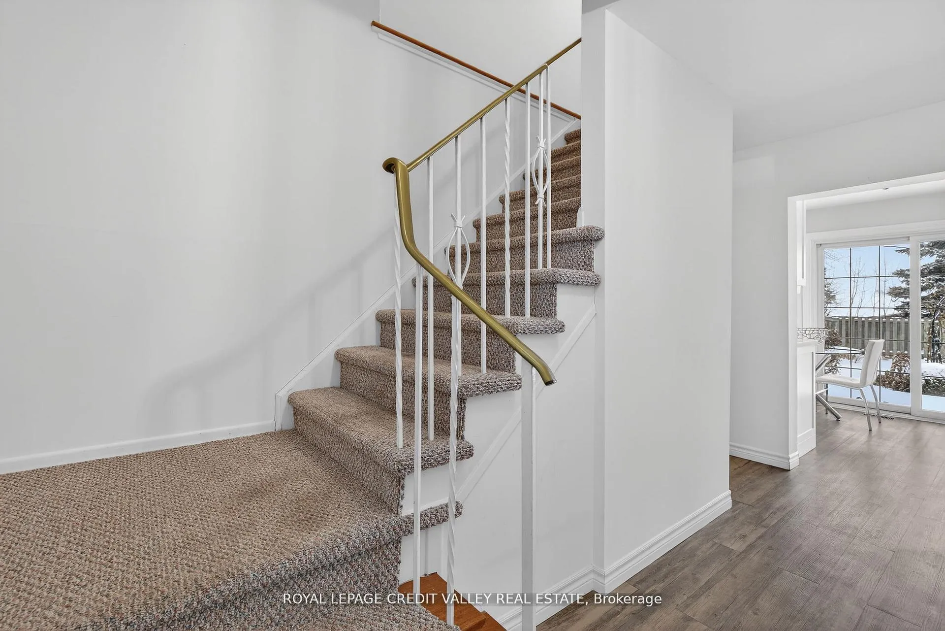 Photo 6 of 43 Benton Street, Brampton, Brampton East — HOMEH