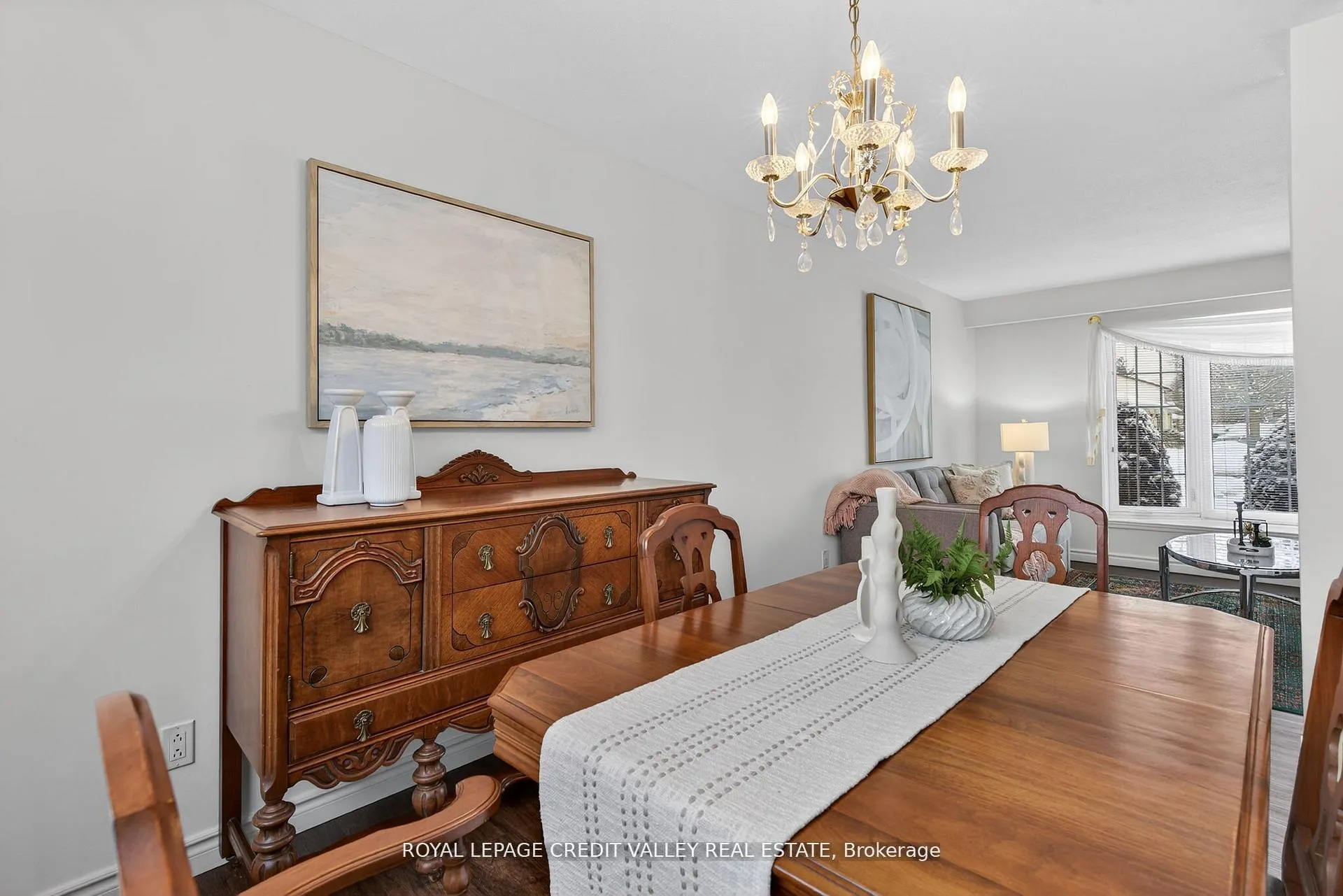 Photo 12 of 43 Benton Street, Brampton, Brampton East — HOMEH
