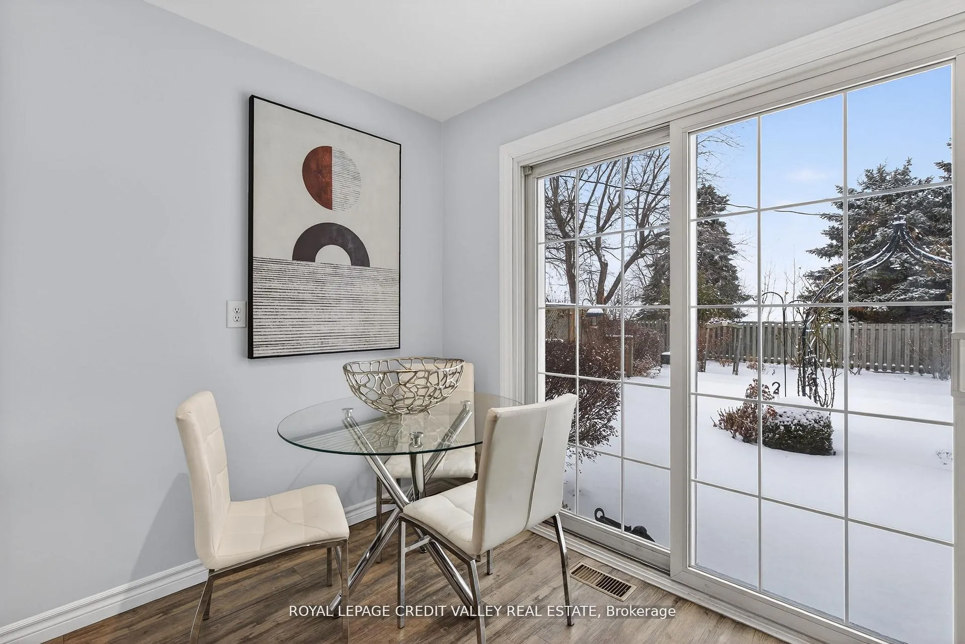 Photo 19 of 43 Benton Street, Brampton, Brampton East — HOMEH