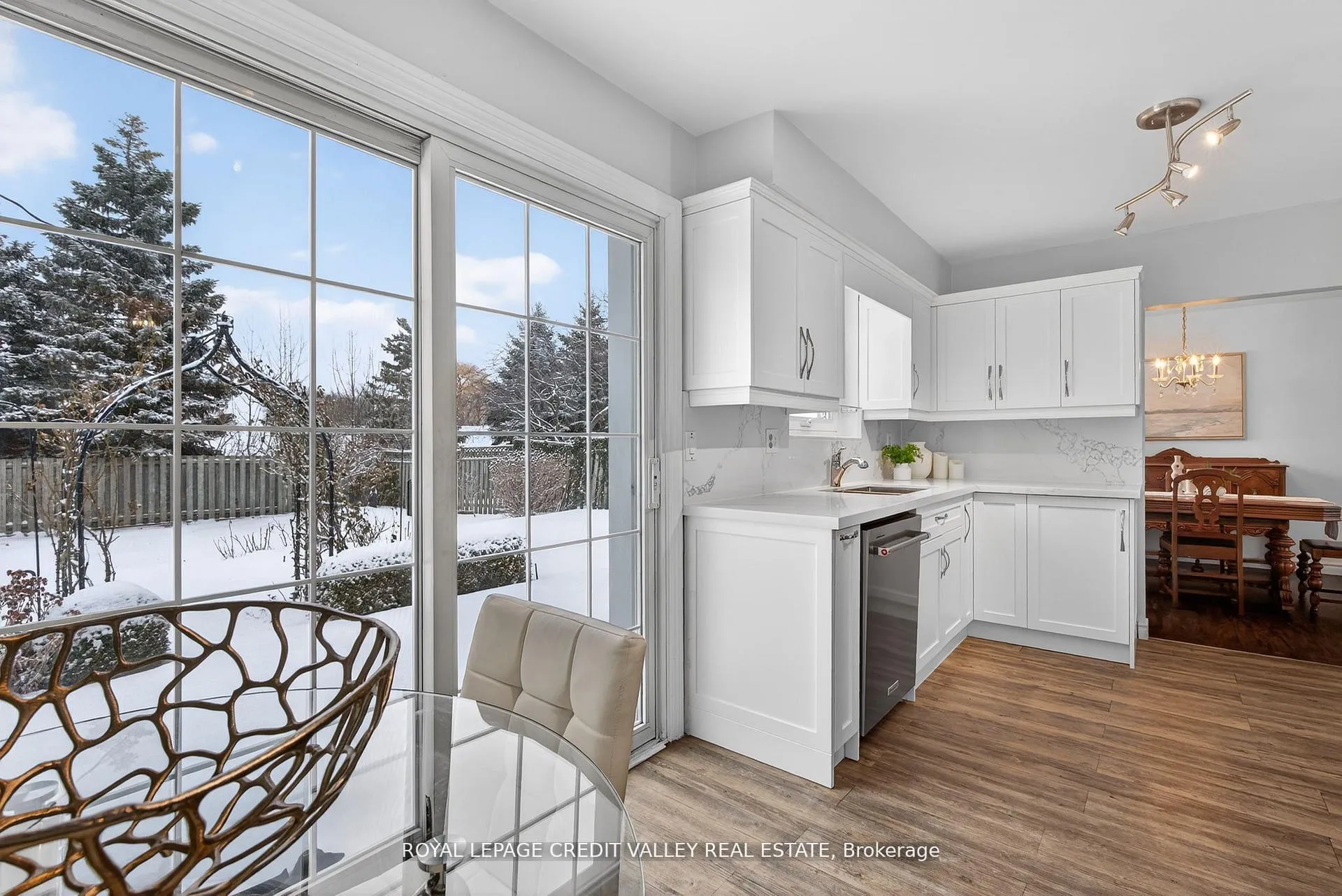Photo 20 of 43 Benton Street, Brampton, Brampton East — HOMEH