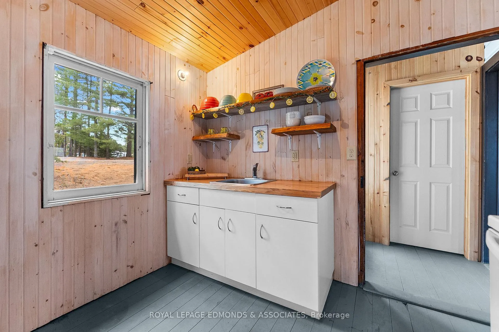 Photo 18 of 3696 Round Lake Road, Killaloe, Hagarty and Richards, Killaloe/Round Lake — HOMEH