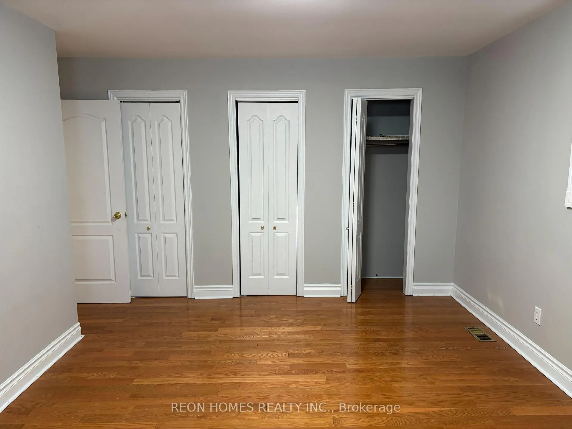 Photo 34 of Unit (Main), 724 Sheppard Avenue, Pickering, Woodlands — HOMEH