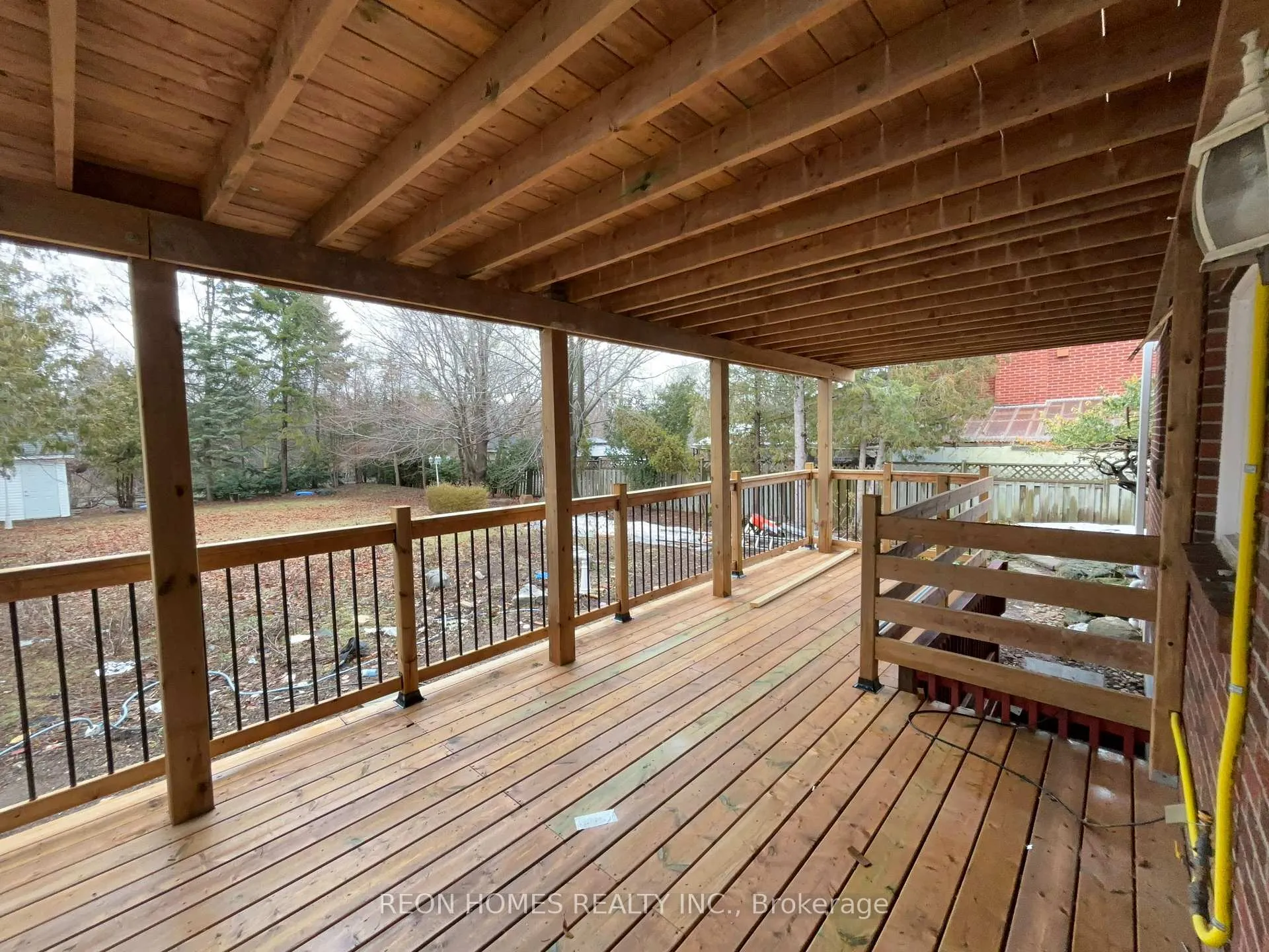 Photo 44 of Unit (Main), 724 Sheppard Avenue, Pickering, Woodlands — HOMEH