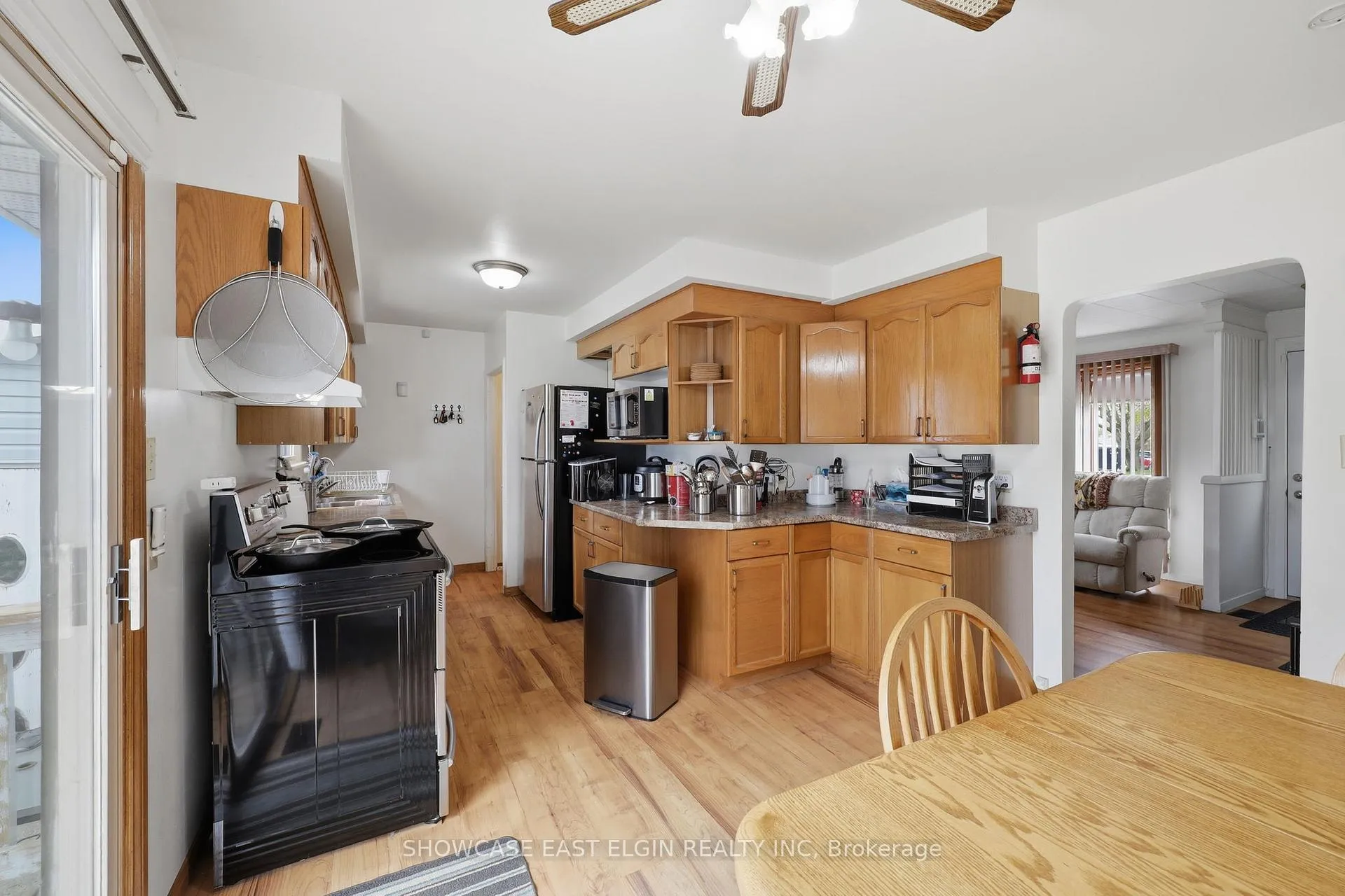 Photo 6 of 89 Fourth Avenue, Aylmer — HOMEH