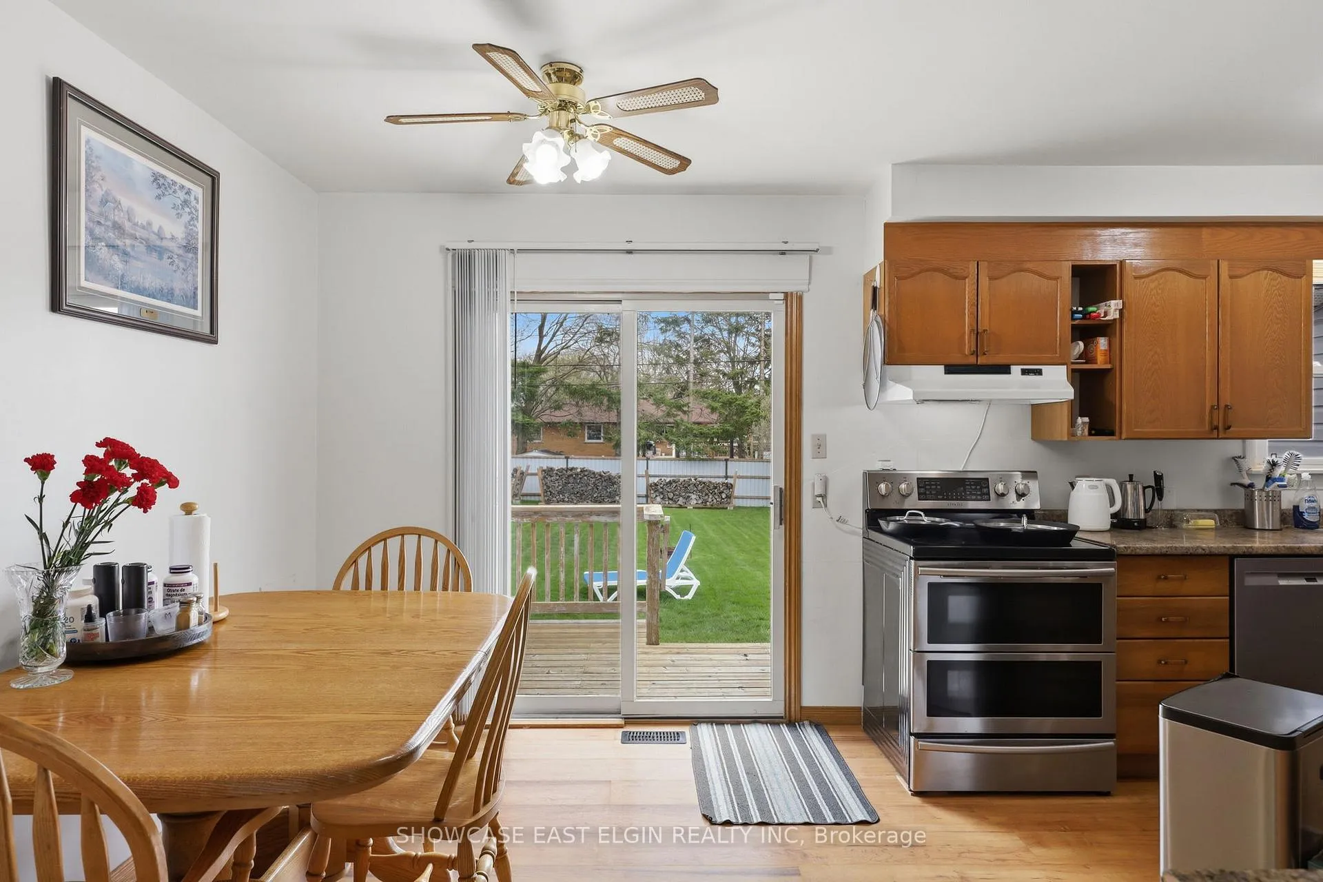 Photo 9 of 89 Fourth Avenue, Aylmer — HOMEH
