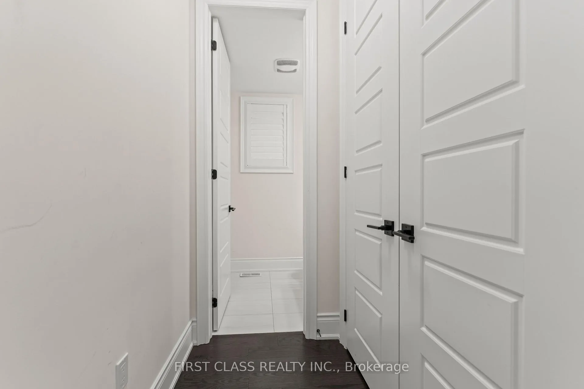 Photo 7 of 92 Grady Drive, Clarington, Newcastle — HOMEH