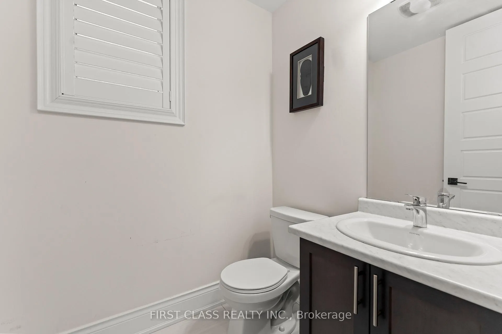 Photo 8 of 92 Grady Drive, Clarington, Newcastle — HOMEH